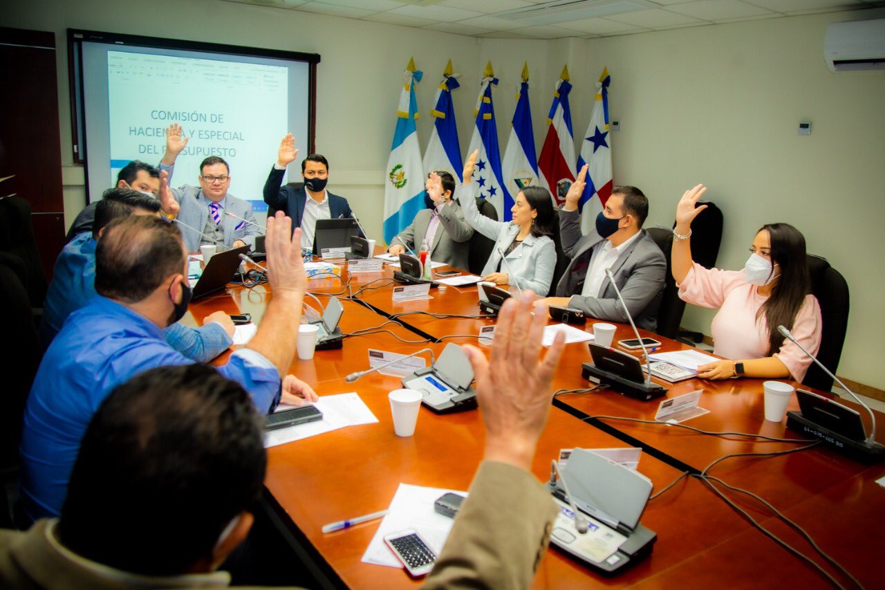 Comisión de Hacienda emite dictamen favorable sobre Ley de Fomento, Protección y Desarrollo para las MIPYMES comision-de-hacienda-emite-dictamen-favorable-sobre-ley-de-fomento-proteccion-y-desarrollo-para-las-mipymes